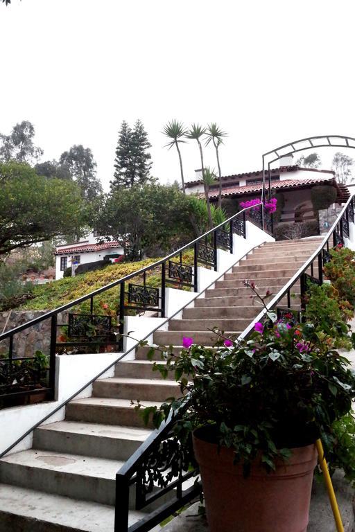 Quinta Los Arrayanes Hotell Ensenada Exteriör bild